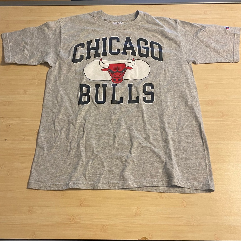 Champion Chicago Bulls T-Shirt Unisex Extra Large Gray NBA NWOT Short Sleeve